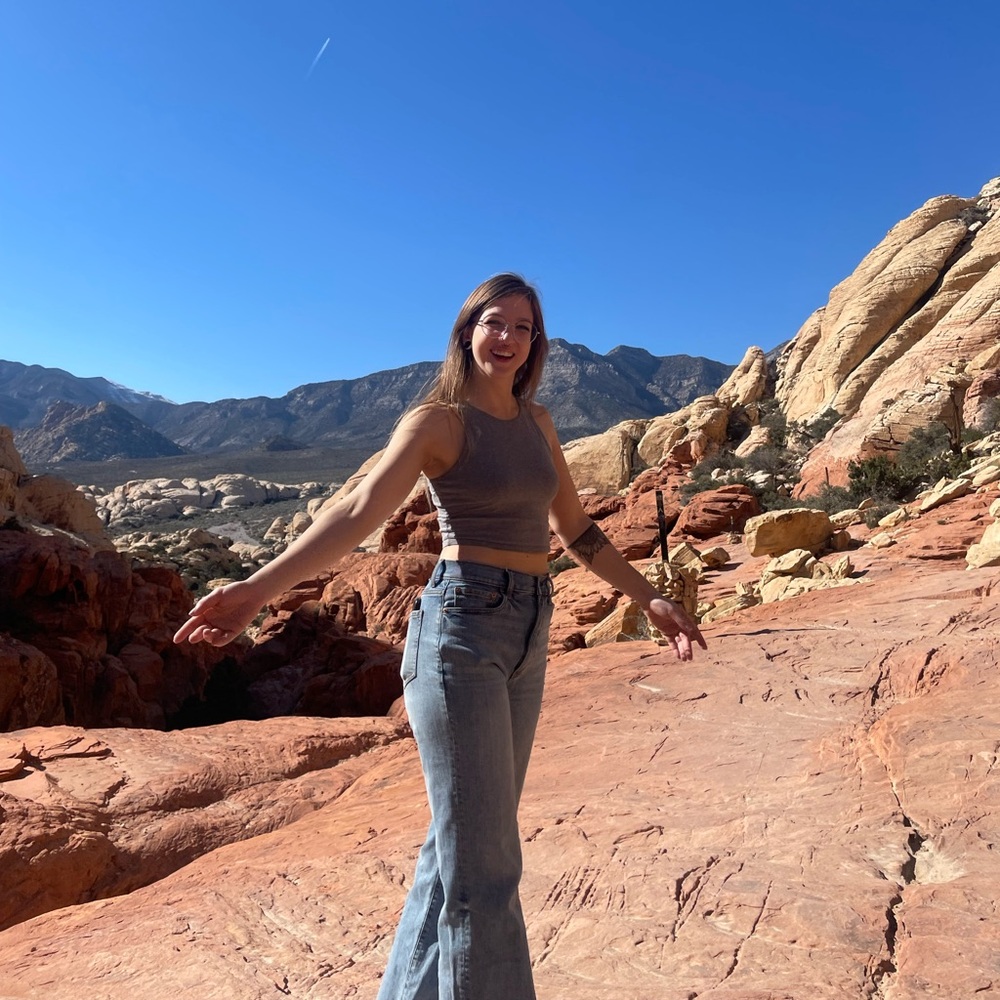 Meet your Posher, Catie